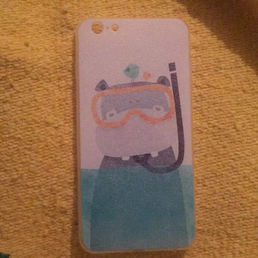 iPhone 6s+ hippo phone case